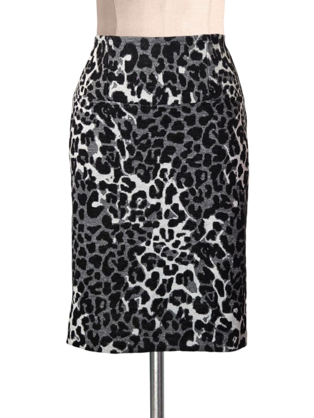 Studio Point Black Gray Knit Leopard Animal Print Skirt 4